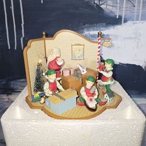 Trim A Home Santa's Workshop  Animated Music Box Christmas Mechanical Display